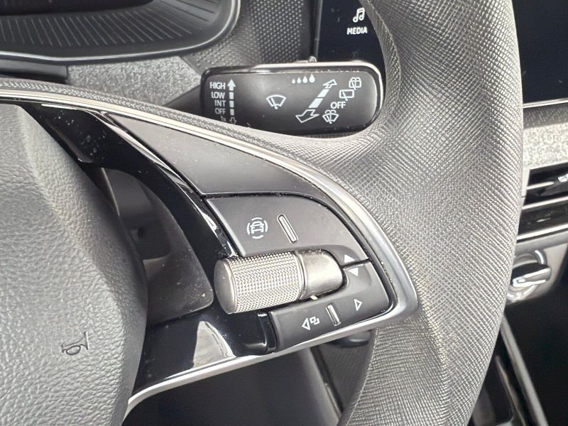 Škoda Kamiq (2024) Selection 1.0 TSI/ 85 kW M6 - fotka 11 z 26