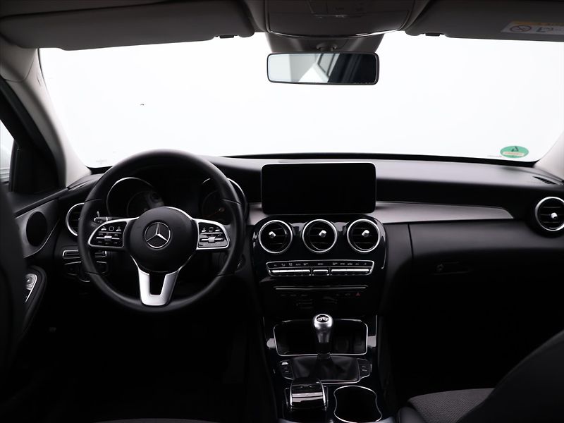 Mercedes-Benz Třídy C 1,6 C180 115 kW Full LED - fotka 24 z 32