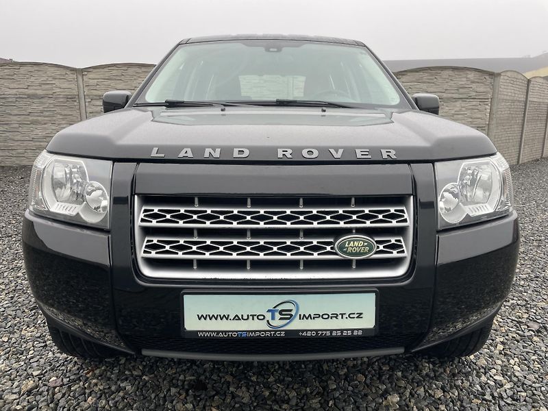 Land Rover Freelander 2.2TD4 160PS 4x4 136TKM SPORT! - fotka 8 z 201