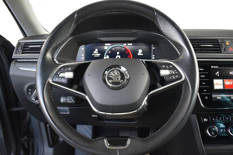 Škoda Superb (2022) 2.0TDI 110kW, DSG, Webasto - fotka 19 z 30