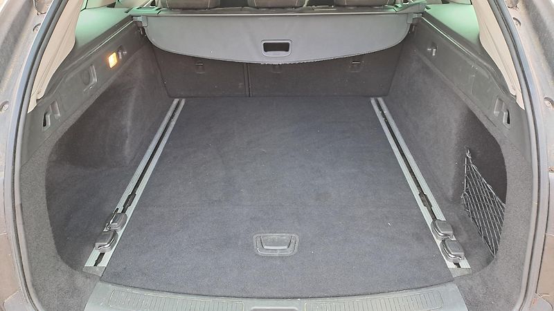 Opel Insignia 1.6 CDTI Edition Sport NAVI - fotka 11 z 29