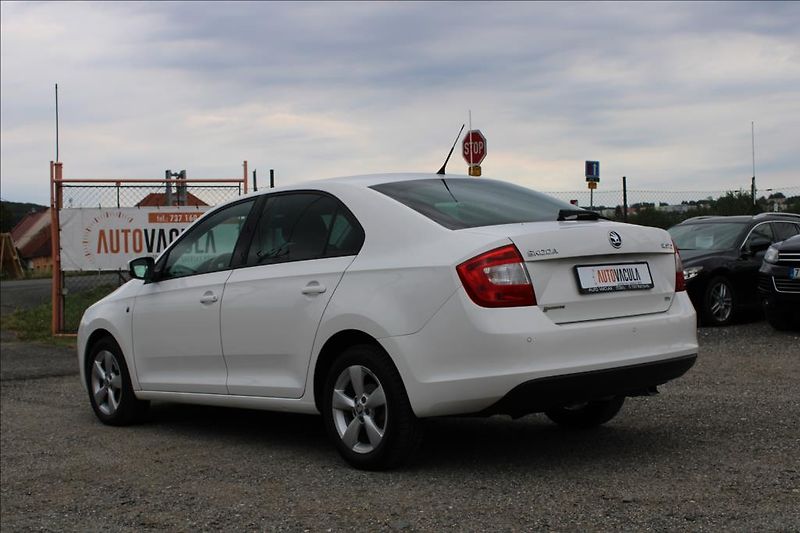 Škoda Rapid 1,6 TDi  DIG. KLIMA, STK 9/27 - fotka 7 z 23