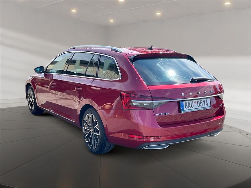 Škoda Superb 2,0 TDI 147 4x4 L&K DSG - fotka 4 z 11