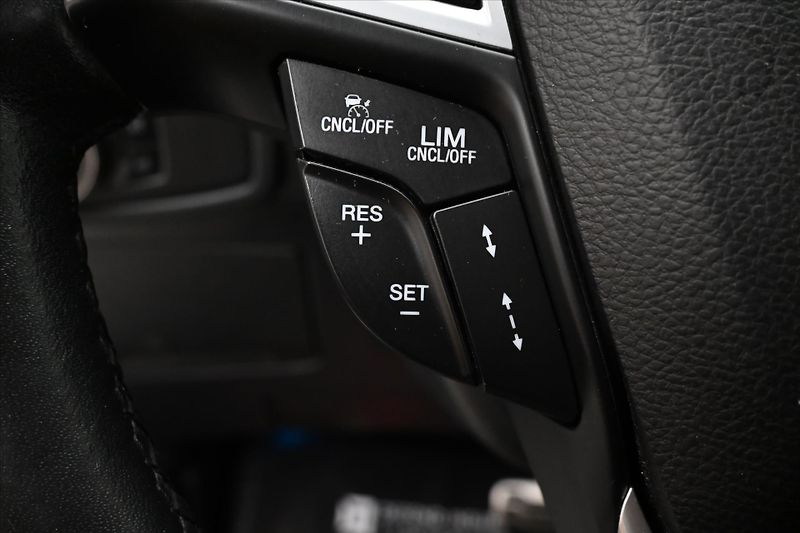 Ford S-MAX 2,0 TDCi 132 kW TITANIUM Záruk - fotka 22 z 29