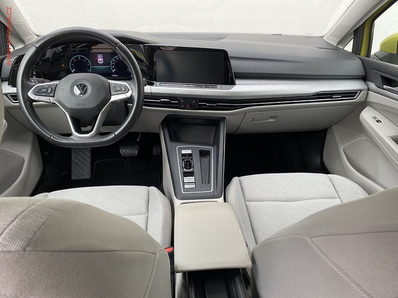 Volkswagen Golf (2020) 2.0 TDi, Life, DSG, šíbr - fotka 8 z 19