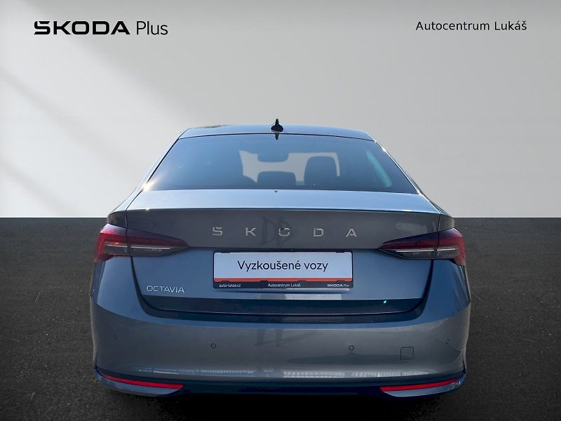 Škoda Octavia (2024) M-HEV SELEC TS 110/1.5 A7F - fotka 8 z 34