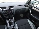 Škoda Octavia (2016) Ambition 1.6 TDI, Navi - náhled 8