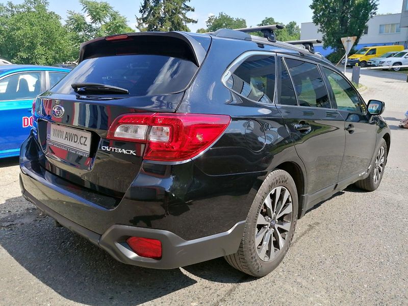 Subaru Outback (2017) 2.5i Sport MY2017 - fotka 3 z 18