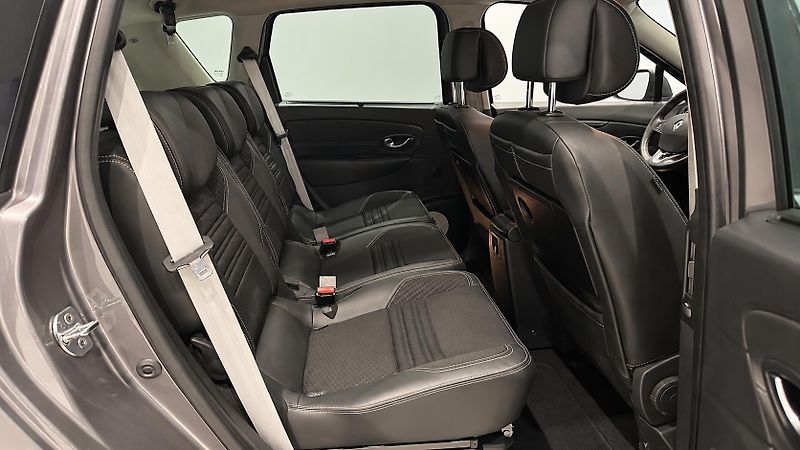 Renault Scénic (2014) - fotka 15 z 20