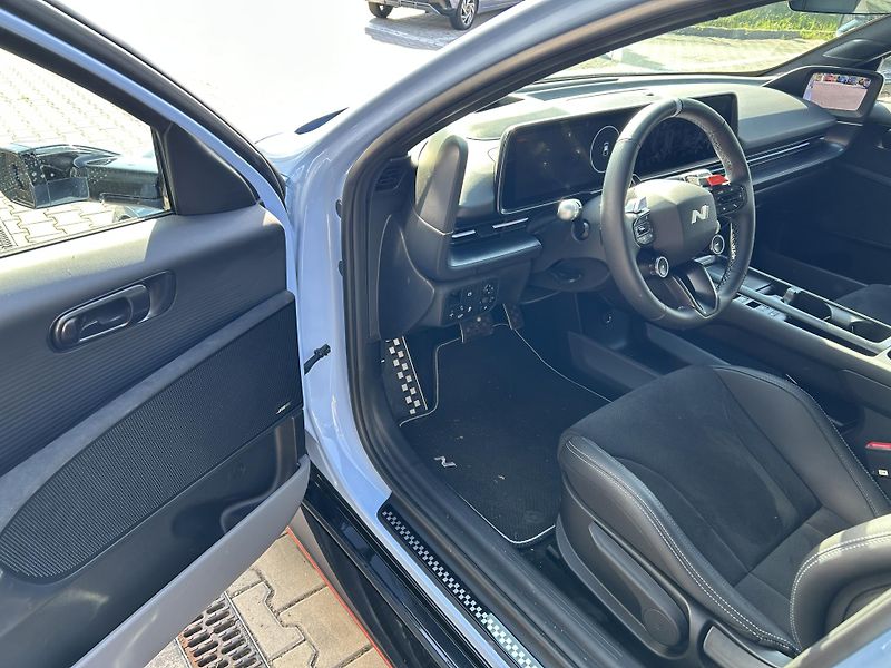 Hyundai Ioniq 6 N EVERYDAY 84kWh 4x4 478kW - fotka 19 z 36