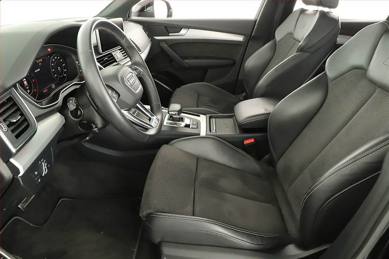 Audi Q5 (2020) 50 TDI - fotka 7 z 18