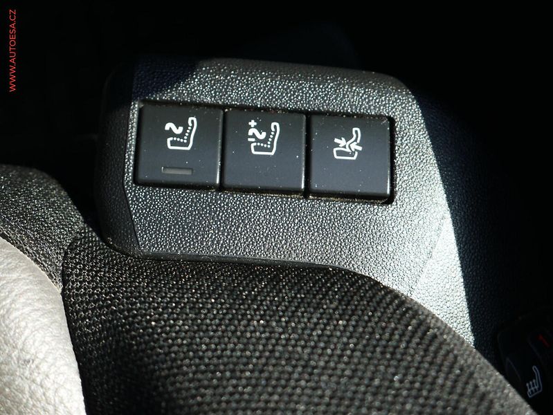 Citroën C4 Picasso (2016) 2.0 HDi, 1.maj,ČR, Klima - fotka 16 z 17