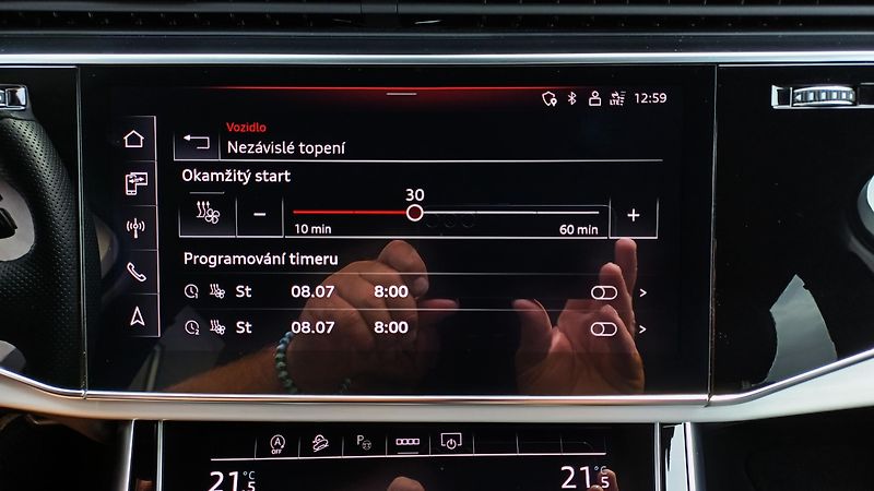 Audi Q7 S-LINE 3.0TDI WEBASTO B&O 1ČR  - fotka 38 z 44