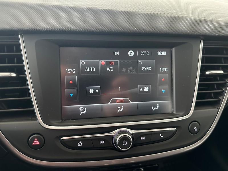 Opel Crossland X 1.2i,110HP,automat,ČR,1.maj. - fotka 14 z 22