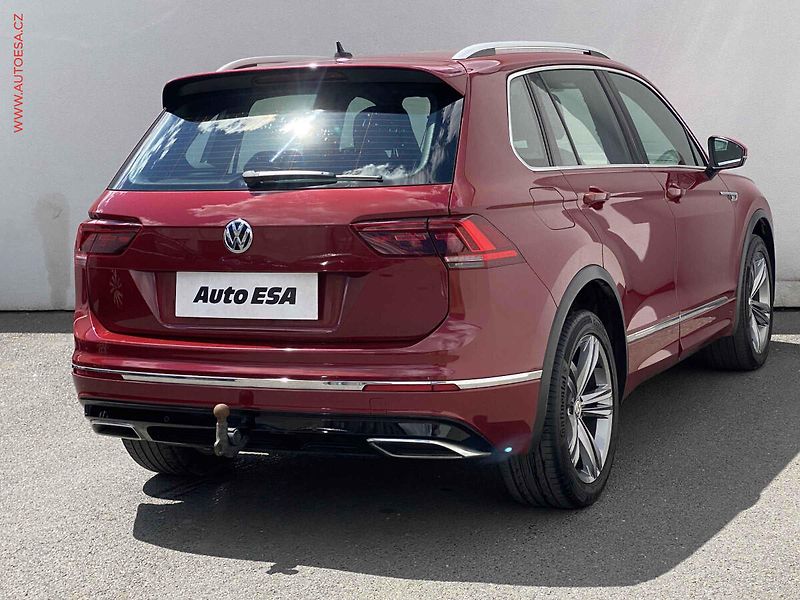 Volkswagen Tiguan (2018) 2.0 TDi 4x4, R-Line, DSG - fotka 4 z 19