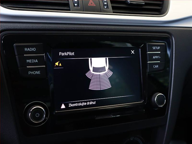 Škoda Rapid (2019) Spaceback 1.0 TSI, Serv.kniha - fotka 14 z 15