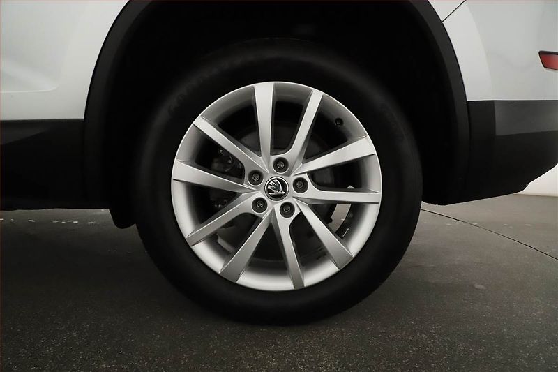 Škoda Kodiaq (2021) Style 2.0 TSI - fotka 27 z 29