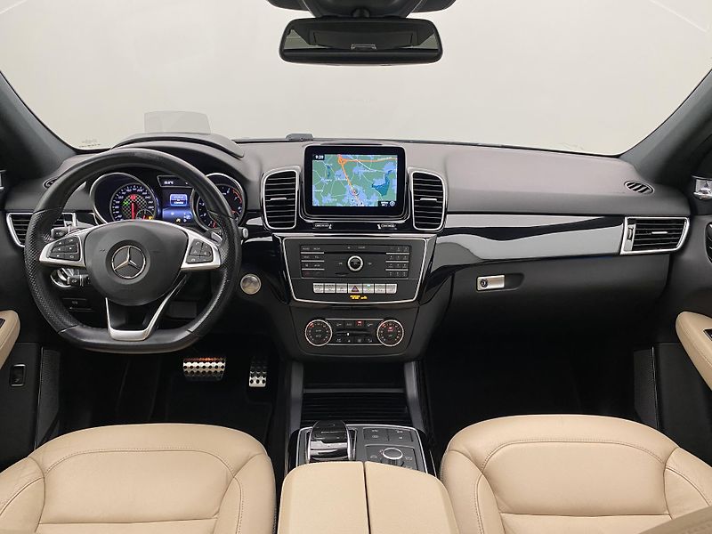 Mercedes-Benz GLE 43 AMG 4MATIC AUT  - fotka 2 z 67