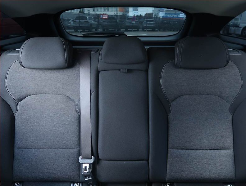 Hyundai i30 (2022) Smart 1.5 DPI, ČR,1.maj - fotka 10 z 21