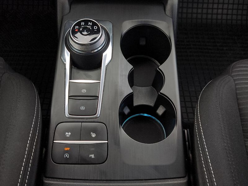Ford Focus (2023) TITANIUM 1.5 EcoBlue 84kW, ČR, - fotka 23 z 27