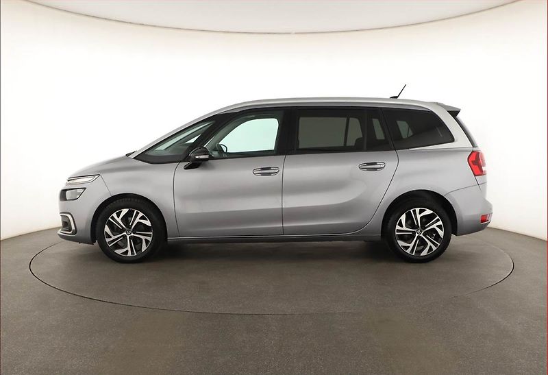 Citroën C4 SpaceTourer (2022) 1.5 BlueHDi, 7 míst, ČR,1.maj - fotka 3 z 22