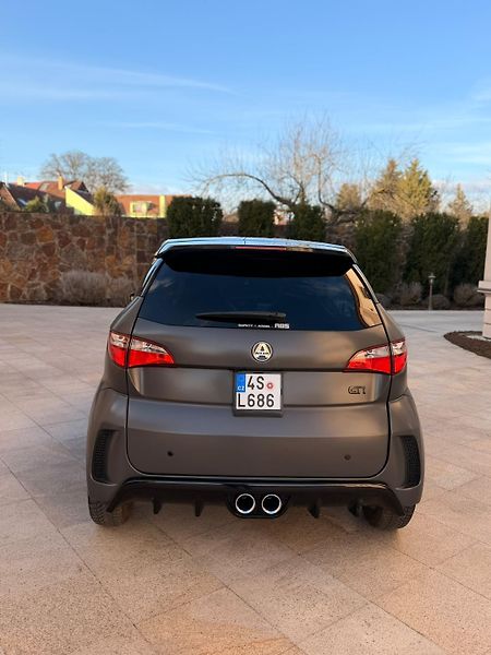 Aixam Coupé (2023) GTI, Euro 5, nízký nájezd - fotka 5 z 15