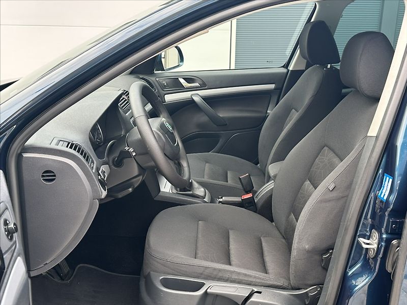 Škoda Octavia 1,8 TSI 152PS  II FL Family - fotka 11 z 44