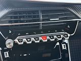 Peugeot 2008 GT 1.2 PureTech 130 S&S MAN6 - náhled 17