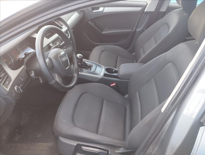 Audi A4 1,8 TSi 118KW - fotka 7 z 18