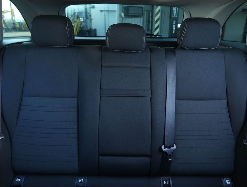 Mercedes-Benz Třídy C (2019) C 200, Automat, Navi, Tempomat - fotka 10 z 24