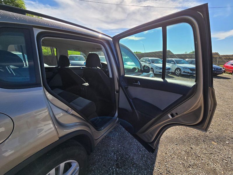Volkswagen Tiguan (2012) 1.4 TSI 90KW nové cz,1majitel - fotka 18 z 23