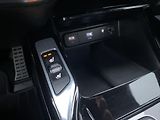 Kia Sorento 2.2 CRDI 142 kW - náhled 23