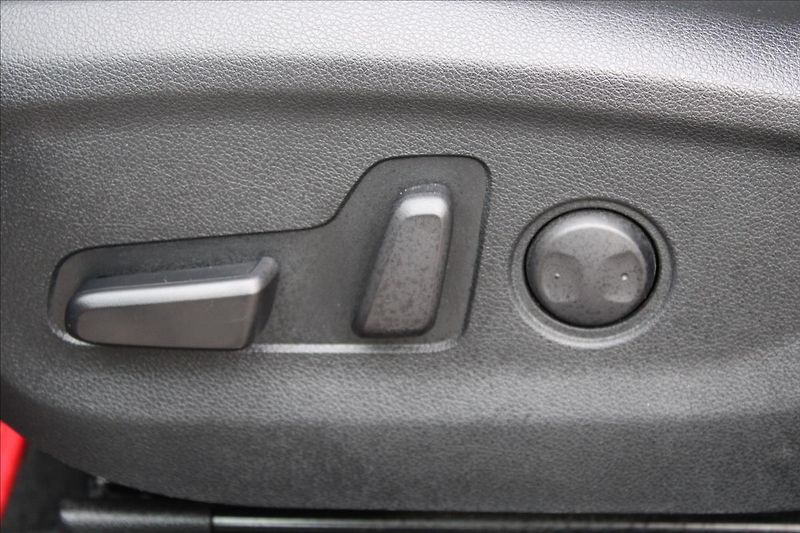 Kia Sportage 2,0 CRDi  ČR,A/T,4x4,GT-LINE - fotka 29 z 43