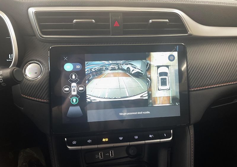 MG ZS 1.0 TGI, ČR, KAM 360 - fotka 17 z 33