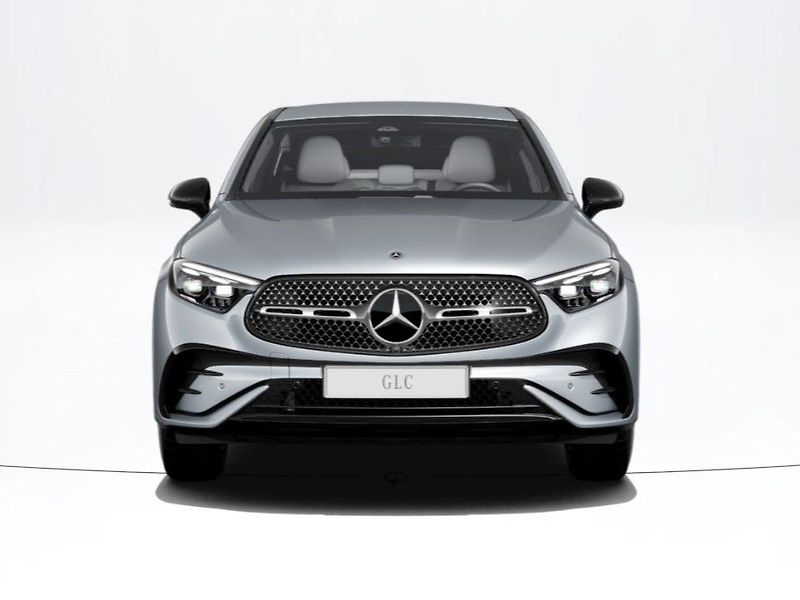 Mercedes-Benz GLC (2026) 200 d 4MATIC kupé - fotka 2 z 9