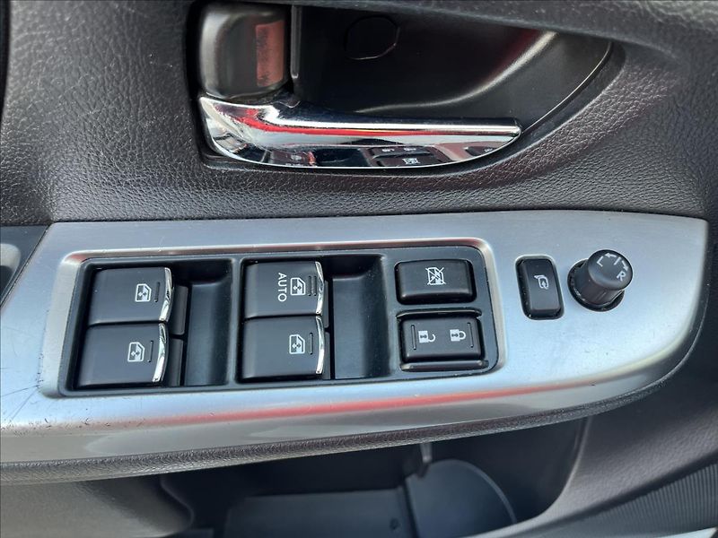 Subaru XV 2,0 D 4x4 108KW KAMERA SERVIS - fotka 32 z 44