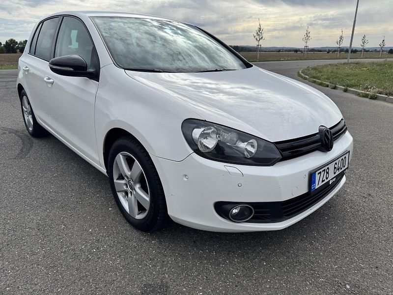 Volkswagen Golf (2010) Vw golf 6 1.2 TSI 63kw - fotka 3 z 15