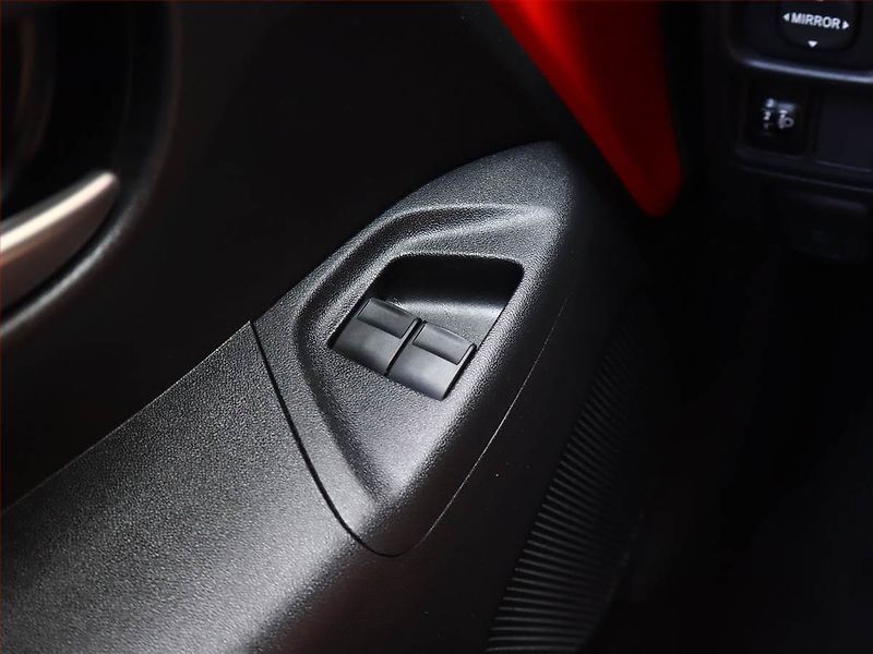 Toyota Aygo (2021) 1.0 VVT-i, ČR,1.maj - fotka 16 z 17