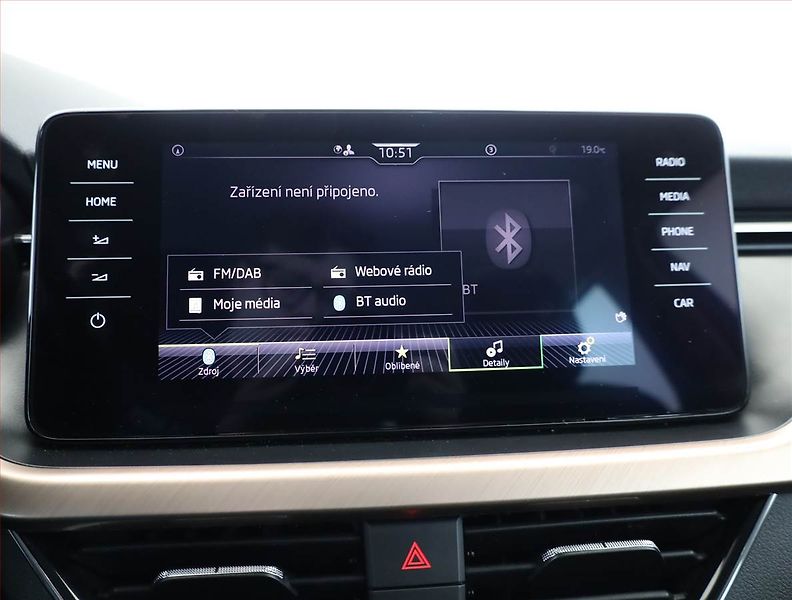 Škoda Scala (2021) Style 1.0 TSI, Serv.kniha - fotka 14 z 20