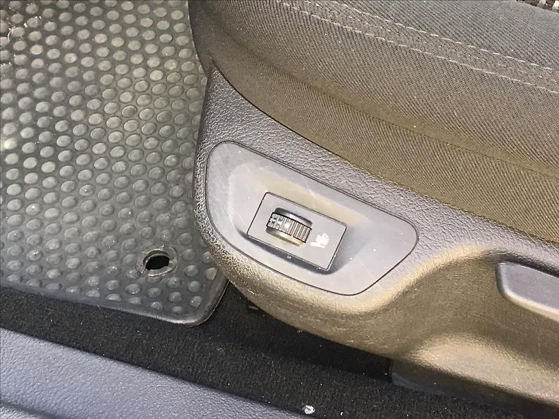 Peugeot 407 2,0  HDI - fotka 14 z 23