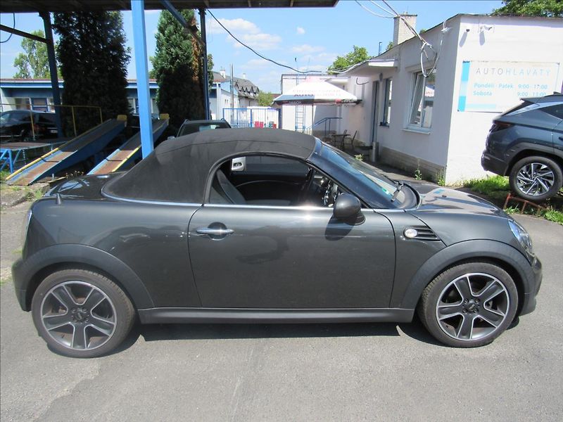 Mini Cooper 1,6 i 90kW Roadster Cabrio - fotka 41 z 43