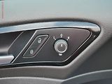 Volkswagen Golf (2015) 2.0TDi, 1.maj,ČR, Highline - náhled 20