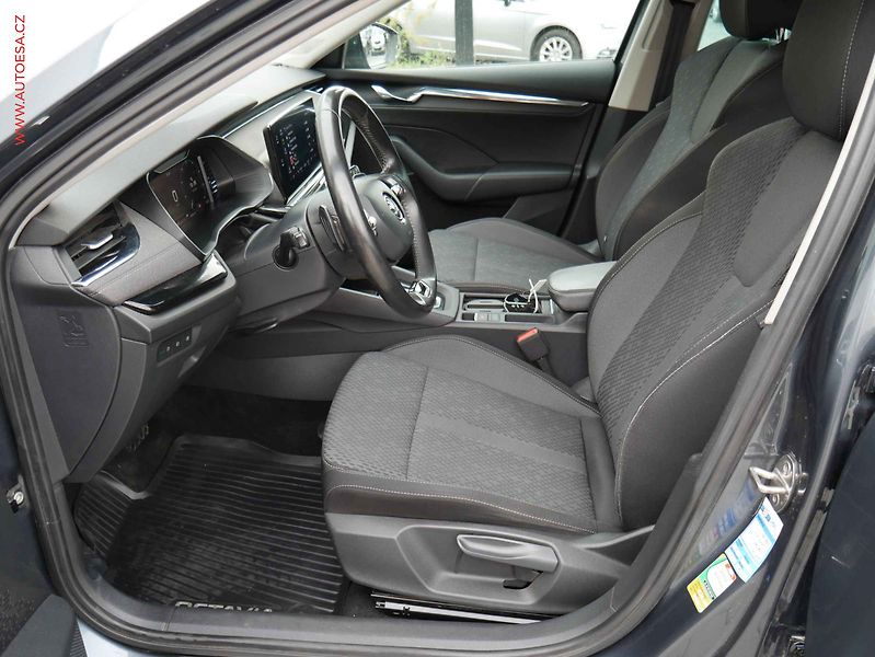 Škoda Octavia (2021) 2.0 TDi 4x4, ČR, Style, DSG - fotka 9 z 21