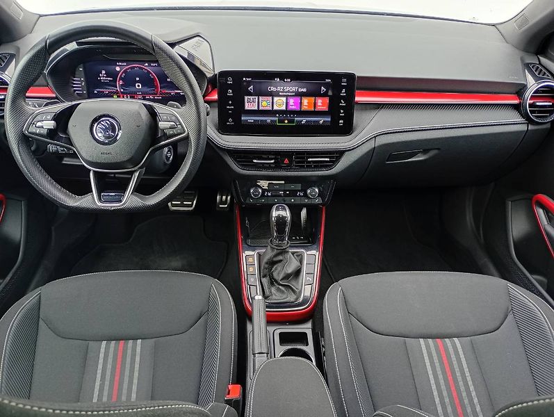 Škoda Fabia (2024) 1.0 TSI 85 kW DSG Monte Carlo - fotka 17 z 35