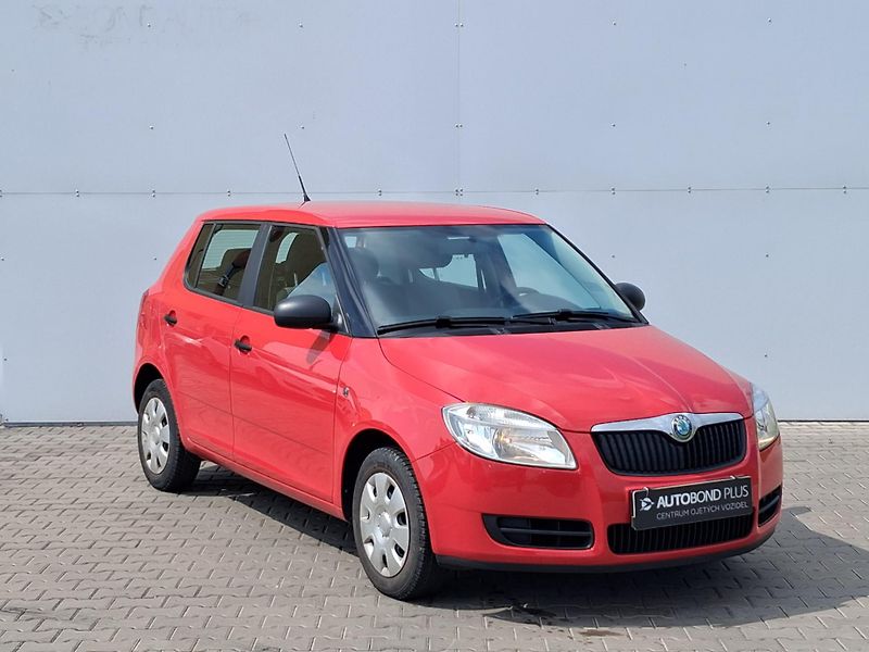 Škoda Fabia 1.2 HTP / 51 kW - fotka 6 z 21