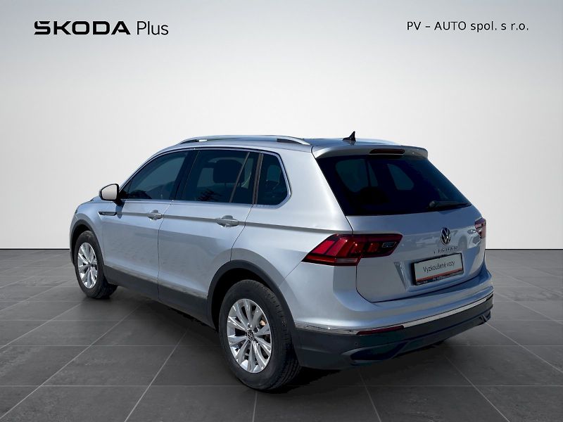 Volkswagen Tiguan (2023) 1.5 TSI 110 kW DSG Life - fotka 27 z 33