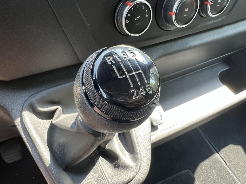 Renault Master 2.3 dCi 100 kW L3H2 MR2024 - fotka 9 z 13