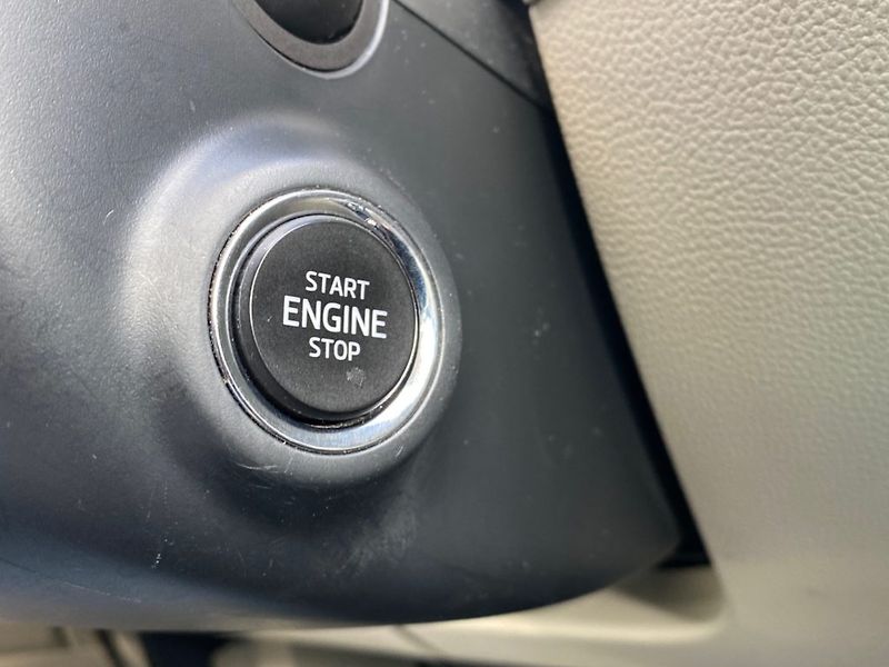Škoda Superb (2016) 2,0 (110kW) NM Aut. - fotka 24 z 30
