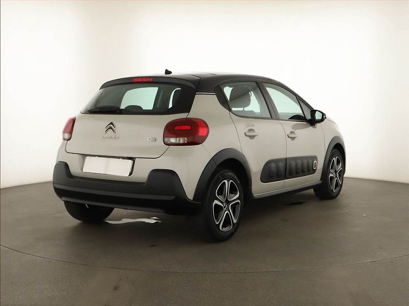 Citroën C3 (2018) 1.2 PureTech, Automat - fotka 5 z 17