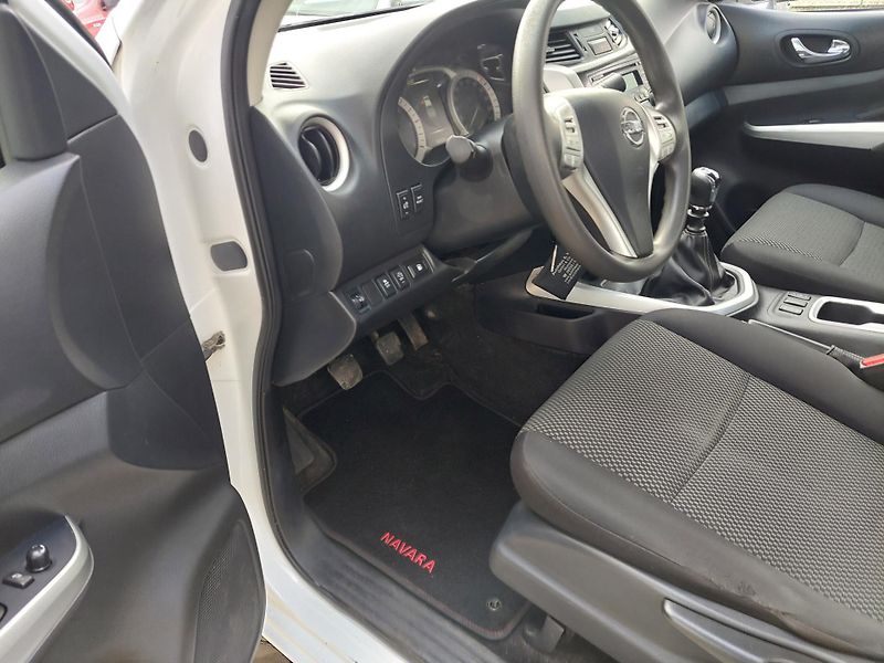 Nissan Navara (2020) Acenta Double Cab 4x4 140Kw  - fotka 20 z 37